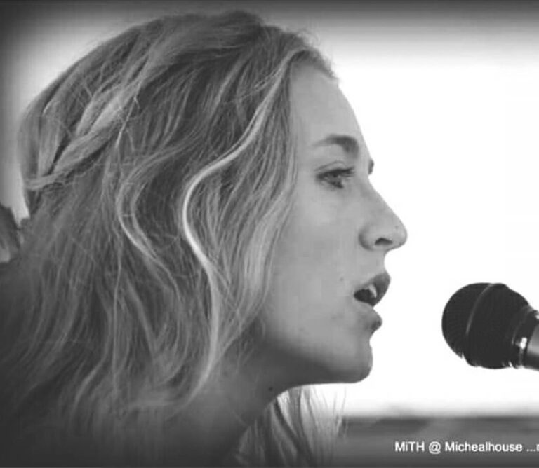 Bianca Santoro 2 768x668